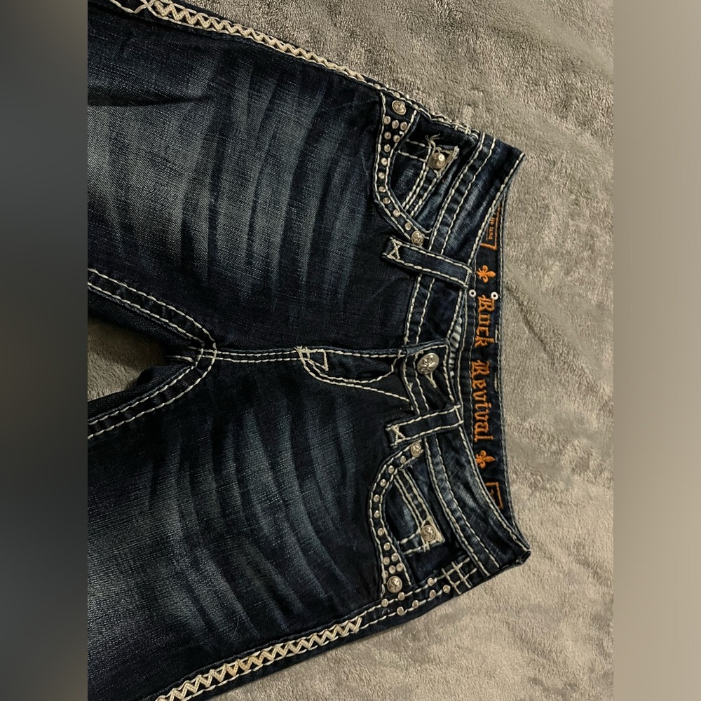 COPY - “Rock revival jeans”